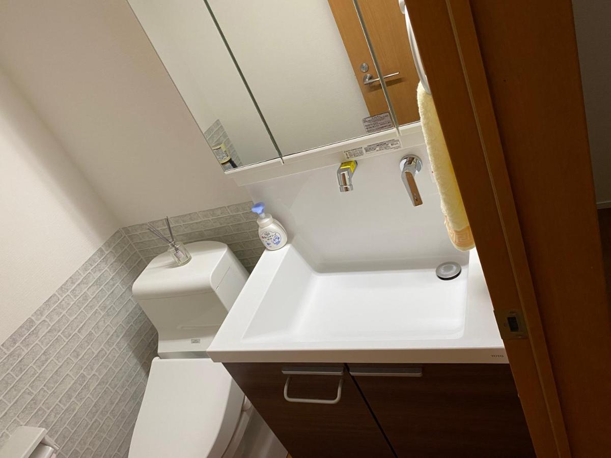 Apartment 5ldk3toilets: 最近の駅6分・スカイツリー電車1分・浅草電車4分・nrt電車60分